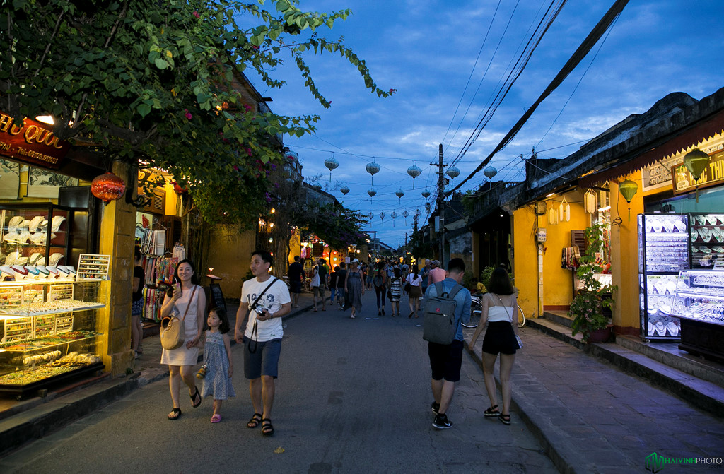 [-]Vẻ[-]đẹp[-]lung[-]linh[-]không[-]tì[-]vết[-]của[-]phố[-]cổ[-]Hội[-]An